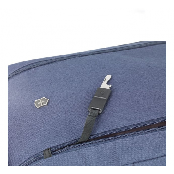 Рюкзак для ноутбука 15″ Victorinox Travel ALTMONT Classic/Deep Lake 605318