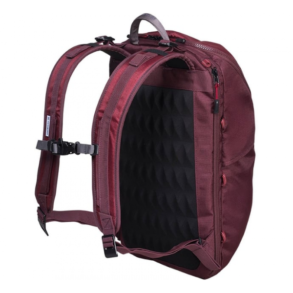 Рюкзак для ноутбука 13″ Victorinox Travel ALTMONT Active/Burgundy 602134