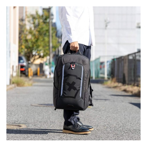 Дорожній рюкзак для ноутбука 17″ Victorinox Travel TOURING 2.0/Black 612120