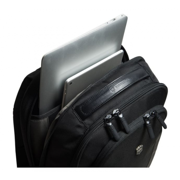 Рюкзак для ноутбука 15″ Victorinox Travel ALTMONT Professional/Black 602151 Рюкзак для ноутбука 15″ Victorinox Travel ALTMONT Professional/Black 602151