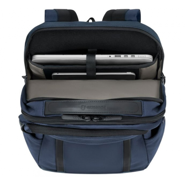 Дорожній рюкзак для ноутбука 15" Victorinox ALTMONT Professional Navy Blue 653291