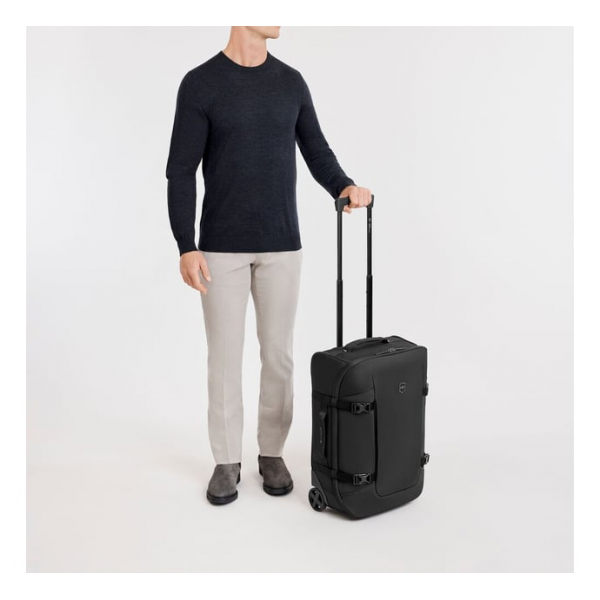 Валіза Victorinox ALTMONT Modern Black 653560 (Маленька) Валіза Victorinox ALTMONT Modern Black 653560 (Маленька)