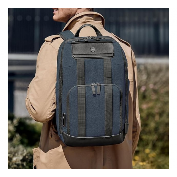 Рюкзак для ноутбука 15″ Victorinox Travel ARCHITECTURE URBAN2/Melange Blue 612669 Рюкзак для ноутбука 15″ Victorinox Travel ARCHITECTURE URBAN2/Melange Blue 612669
