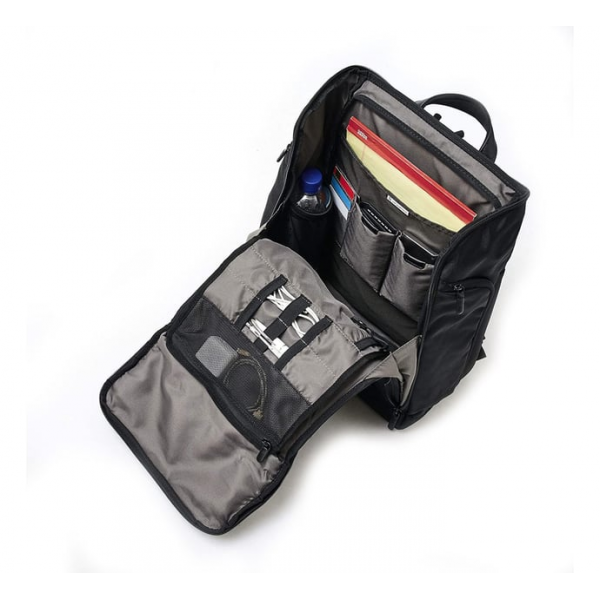 Рюкзак для ноутбука 15″ Victorinox Travel ALTMONT Professional/Black 602153