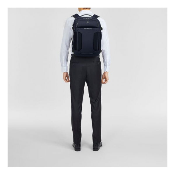 Дорожній рюкзак Victorinox WERKS TRAVELER 7.0 Navy Blue 653651 Дорожній рюкзак Victorinox WERKS TRAVELER 7.0 Navy Blue 653651